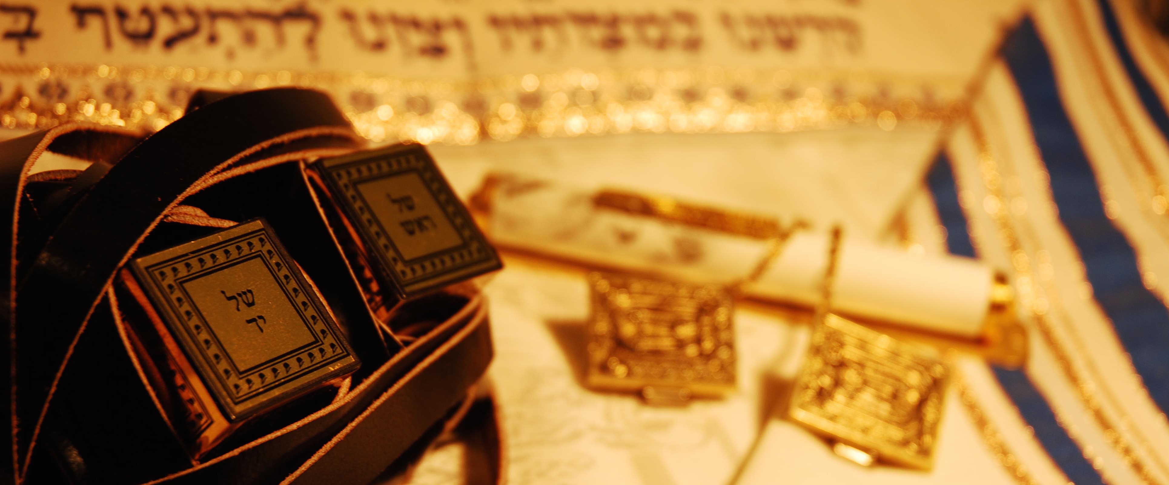 Tefillin and Mezuzah WPHS World Religion